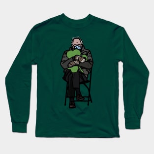 Bernie Sanders in Mittens Memes Holding Shamrock for St Patricks Day Long Sleeve T-Shirt